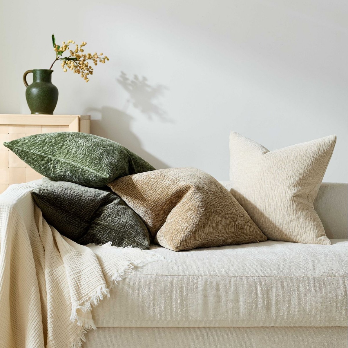 Textured Throw Natural - Strukturierter Plissierter Chenille-Kissenbezug in Natürlichen Erdtönen