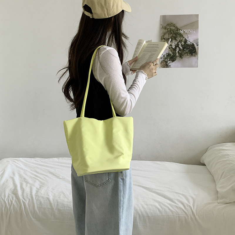 Freizeitliche minimalistische  – Interior Design Minimalist Bewertung und Preis