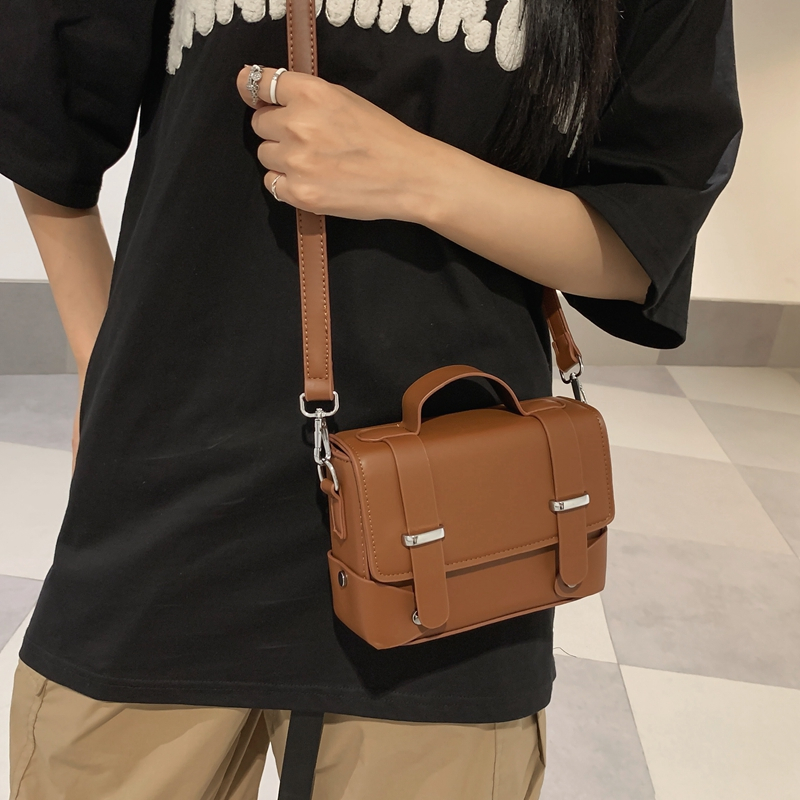 Minimalistische Unisex-Umhänge – Interior Design Minimalist Bewertung und Preis